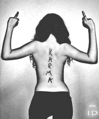 Múlt és jelen harca - KERESD A NŐT  -  - csalódás, karma, szerelem, 