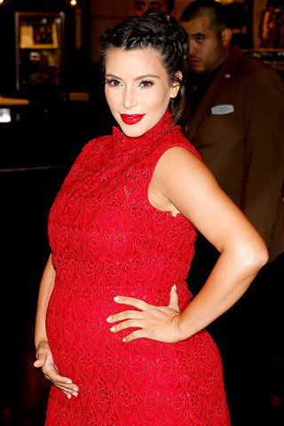 A vörös szőnyeg legjobban öltözött kismamái - Stylekids -  - sztárkismamák, vörös szőnyeg, 