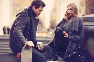 A vicces modell New Yorkban - DIVAT&STÍLUS - Hírek  - campaign 2013 fall, cara delevingne, dkny, 