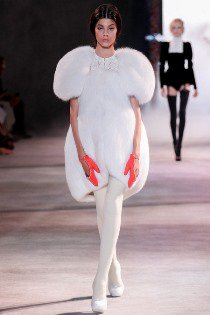 Dübörög a Couture Week Vol.2. - DIVAT&STÍLUS - Stílusiskola - elie saab, gaultier, haute couture, 