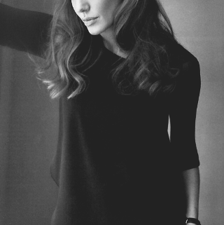 Maffiózó démonok - KERESD A NŐT  -  - rúzs és tükör, szerelem, 