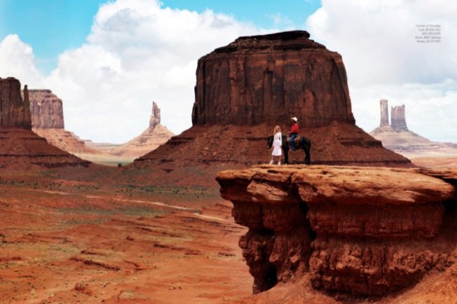 Bundabugyi, sivatag - DIVAT&STÍLUS -  - candice swanepoel, editorial, harpers bazaar, 