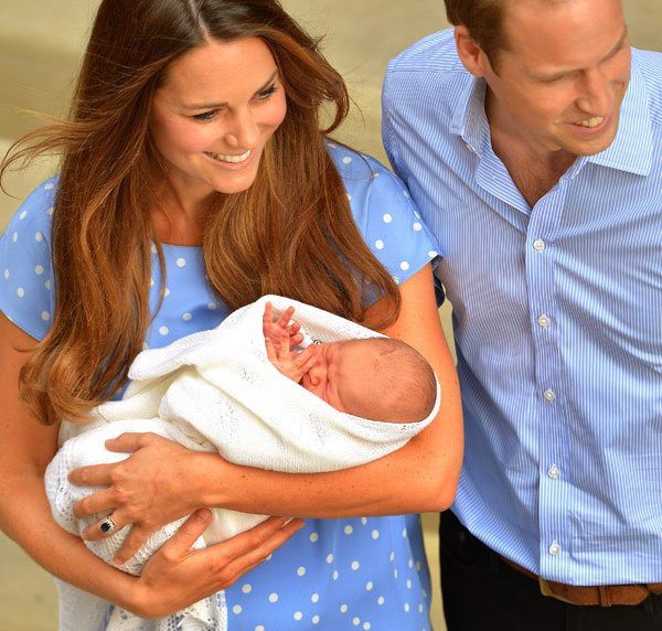 A királyi baba hazamegy - STYLENEWS -  - kate middleton, lady di, prince william, royal baby, 