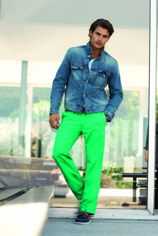 Most akkor passzol a kékhez a zöld? - Stílusiskola -  - színkombinációk, 