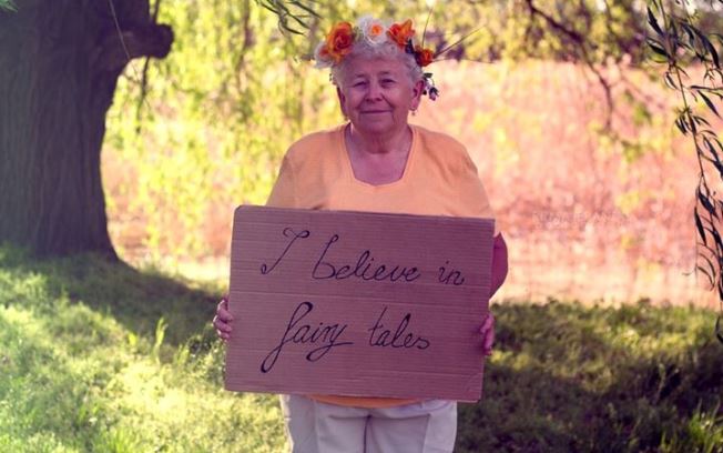 A modell: örökifjú nagymama - STYLENEWS -  - fotoshooting, rizmajer antal, 