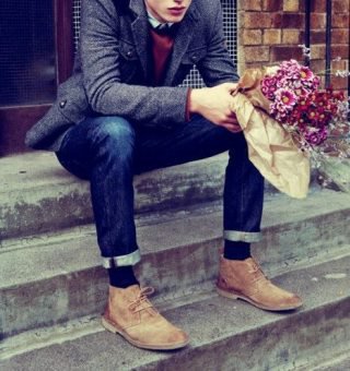 A 20. századi férfi emlékére - KERESD A NŐT  -  - rúzs és tükör, szerelem, 