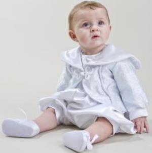 Milyen ruhát adjak a babára, ha esküvőre megyünk? - Stylekids -  - esküvői ruha, gyermekstílus, 