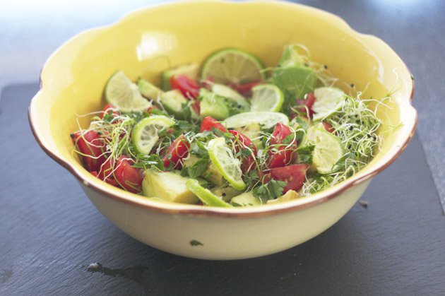 Mai mosoly: nyári avocado saláta - STYLELIFE - Gasztronómia - avocado saláta, mosoly biszto, 