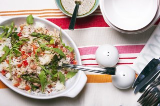 Mai mosoly: önkiszolgáló tonhalsaláta - STYLELIFE - Gasztronómia - mosoly bisztró, tonhalsaláta, 