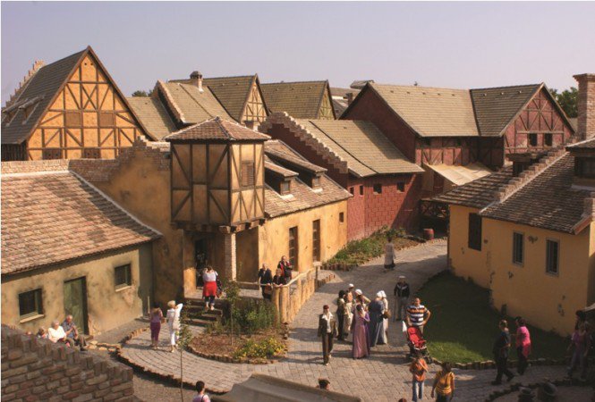 Izgalmas nyaralást keresel? Utazz a középkorba! - Utazás -  - bikal mátyás az igazságos, bikal reneszánsz falu, 