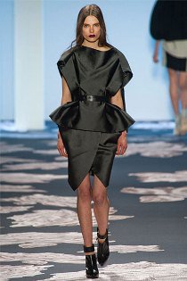 Őszi trendjelentés New Yorkból - DIVAT&STÍLUS - Hírek  - klasszikus vonal, minták, őszi trend, 