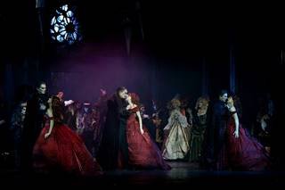 Jubileumi vérszívás - STYLENEWS - Rendezvények - kentaur, magyar színház, ps produkció, rákász dániel, vámpírok bálja, 