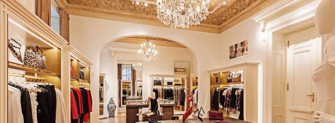 A stílus csókja - DIVAT&STÍLUS - Hírek  - gattyán györgy, il bacio di stile, 