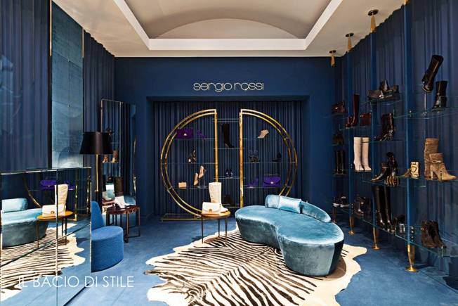 A stílus csókja - DIVAT&STÍLUS - Hírek  - gattyán györgy, il bacio di stile, 