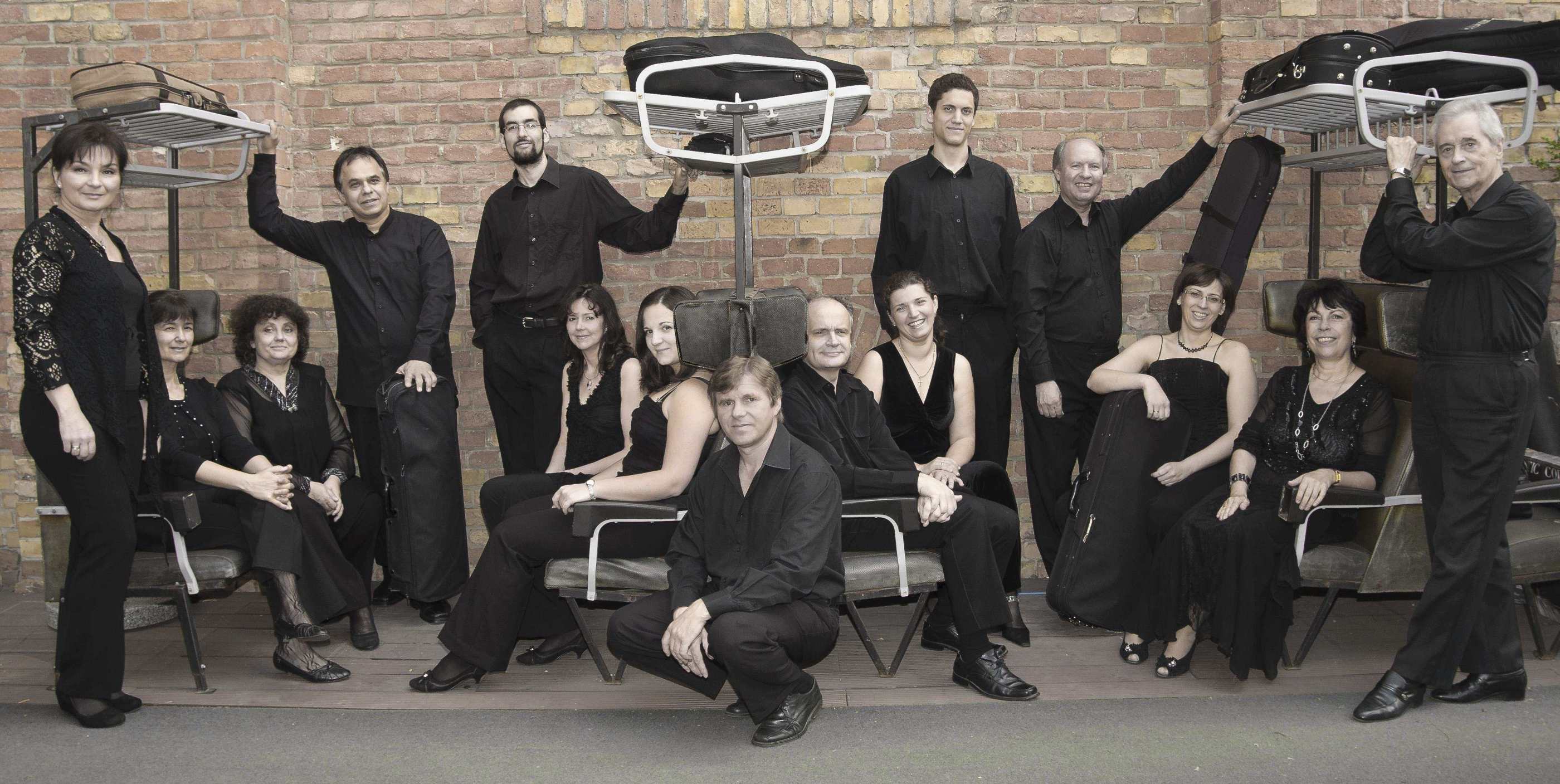 Érdekel a James Bond-bár? - STYLENEWS - Rendezvények - fesztivál, Filharmónia Magyarország Nonprofit Kft., ZeneSzüret Fesztivál, 