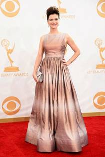 Emmy mustra - DIVAT&STÍLUS - Hírek  - emmy, 