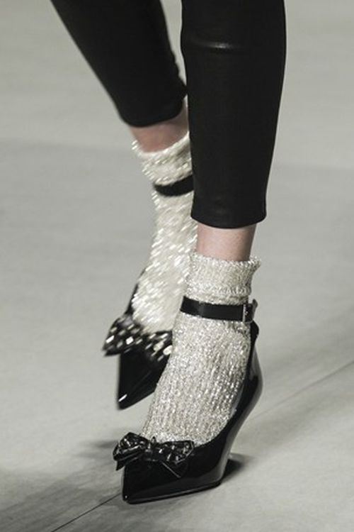 Paris Fashion Week gif challenge - DIVAT&STÍLUS - Stílusiskola - paris fashion week, runway, 