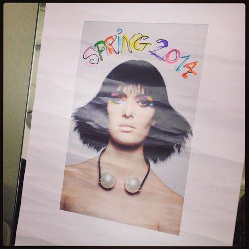 Paris Fashion Week gif challenge - DIVAT&STÍLUS - Stílusiskola - paris fashion week, runway, 