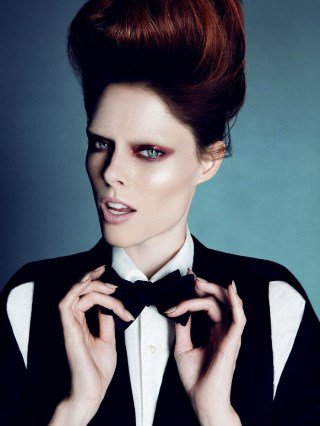 Rozsda és kék - DIVAT&STÍLUS -  - coco rocha, editorial, schon, 