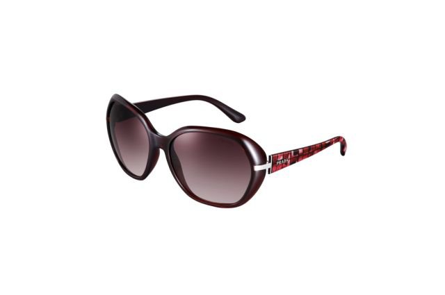 Egyszerre retró, egyszerre jövő: Prada 2011 - Hírek  -  - 2011, divat, kiegészítők, Prada, 