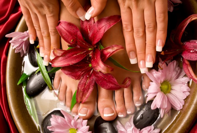 A hibátlan lábápolás nyáron - Bőrápolás -  - lábápolás, pedikúr, testápolás, 