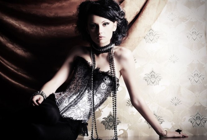 A női test metamorfózisa - Stílusiskola - Bőrápolás - divattörténet, szépség, 