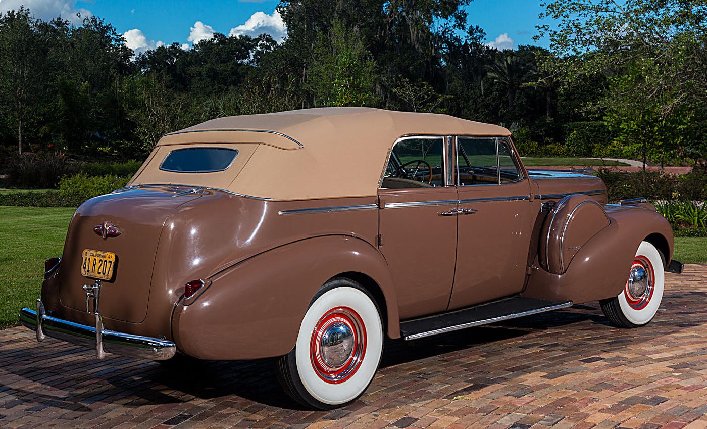 Árverésen Humphrey Bogart álomautója - STYLENEWS -  - buick, humphrey bogart, 