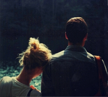 Levelek Jézuskának - KERESD A NŐT  - Lélekhangok - magány, rúzs és tükör, 