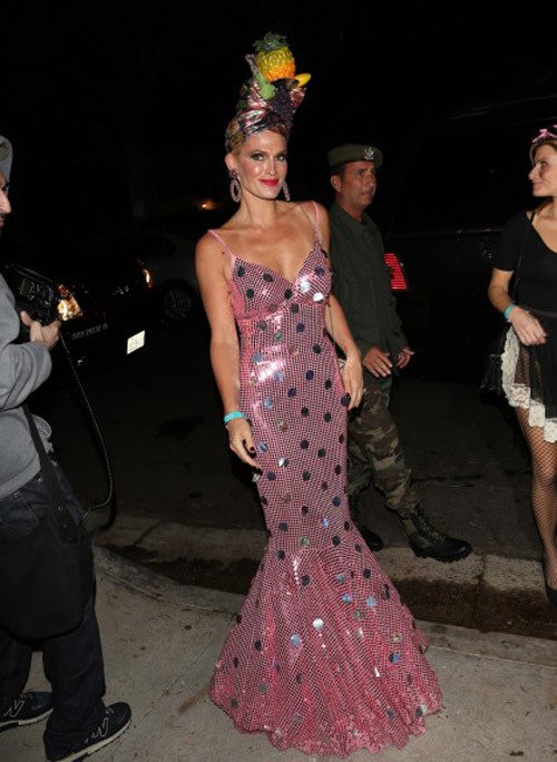 Halloween gif challenge - DIVAT&STÍLUS - Celebrity - gif challenge, halloween, jelmezek, 