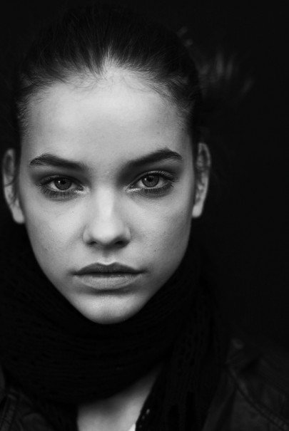 Palvin Barbara - tengerkék szemek - Hírek  -  - modell, Palvin Barbara, szépség, 