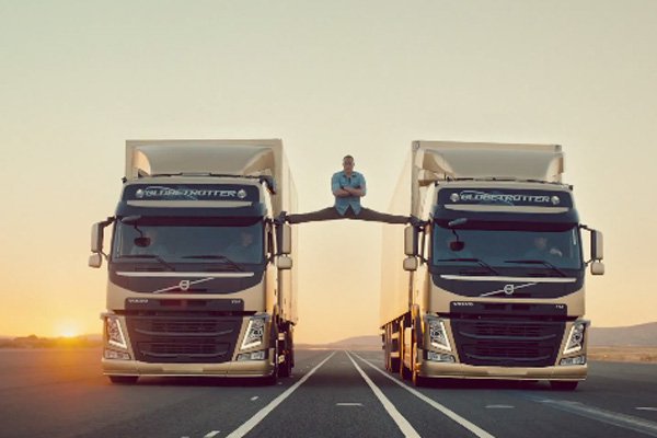 Van Damme lement spárgába a Volvotól -  -  - jean claude van damme, 