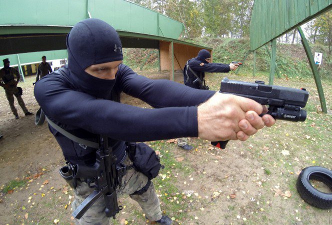 Ismét bekeményítettek a TEK kommandósai -  -  - paksi atomerőmű, swat, TEK, terrorelhárítási központ, 