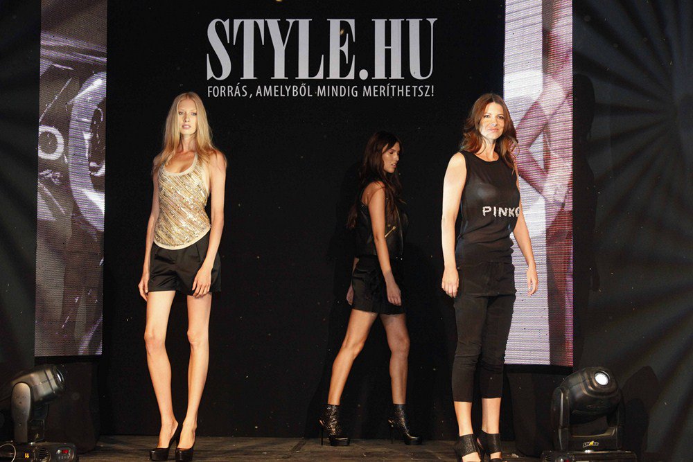 Pinko divatbemutató a Style Party-n - Hírek  -  - divatbemutató, pinko, style party, 