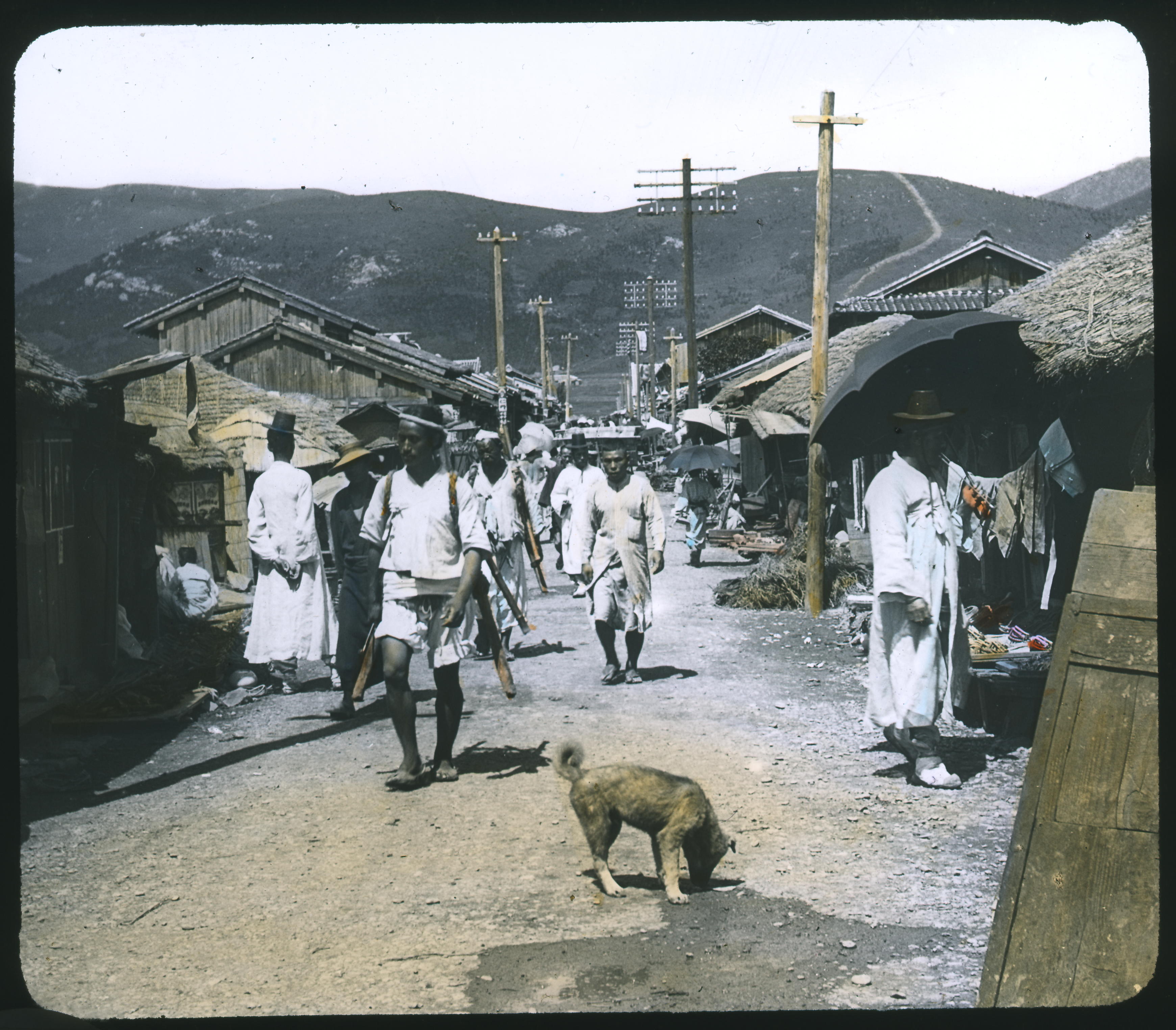 Hagyományos női viselet és ruhadíszek Koreából - Stílusiskola -  - kiállítás, Korea, utazás, 