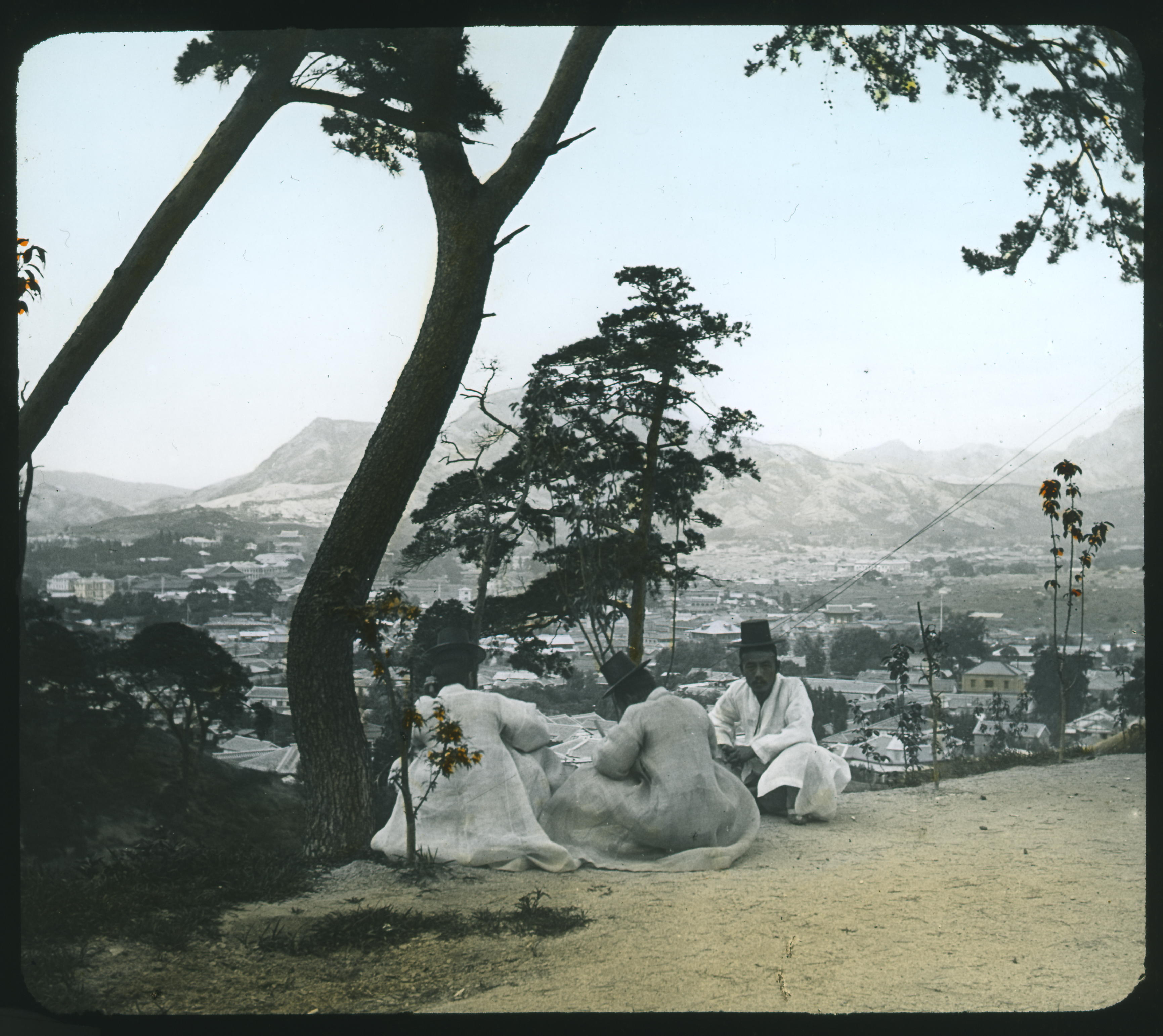 Hagyományos női viselet és ruhadíszek Koreából - Stílusiskola -  - kiállítás, Korea, utazás, 