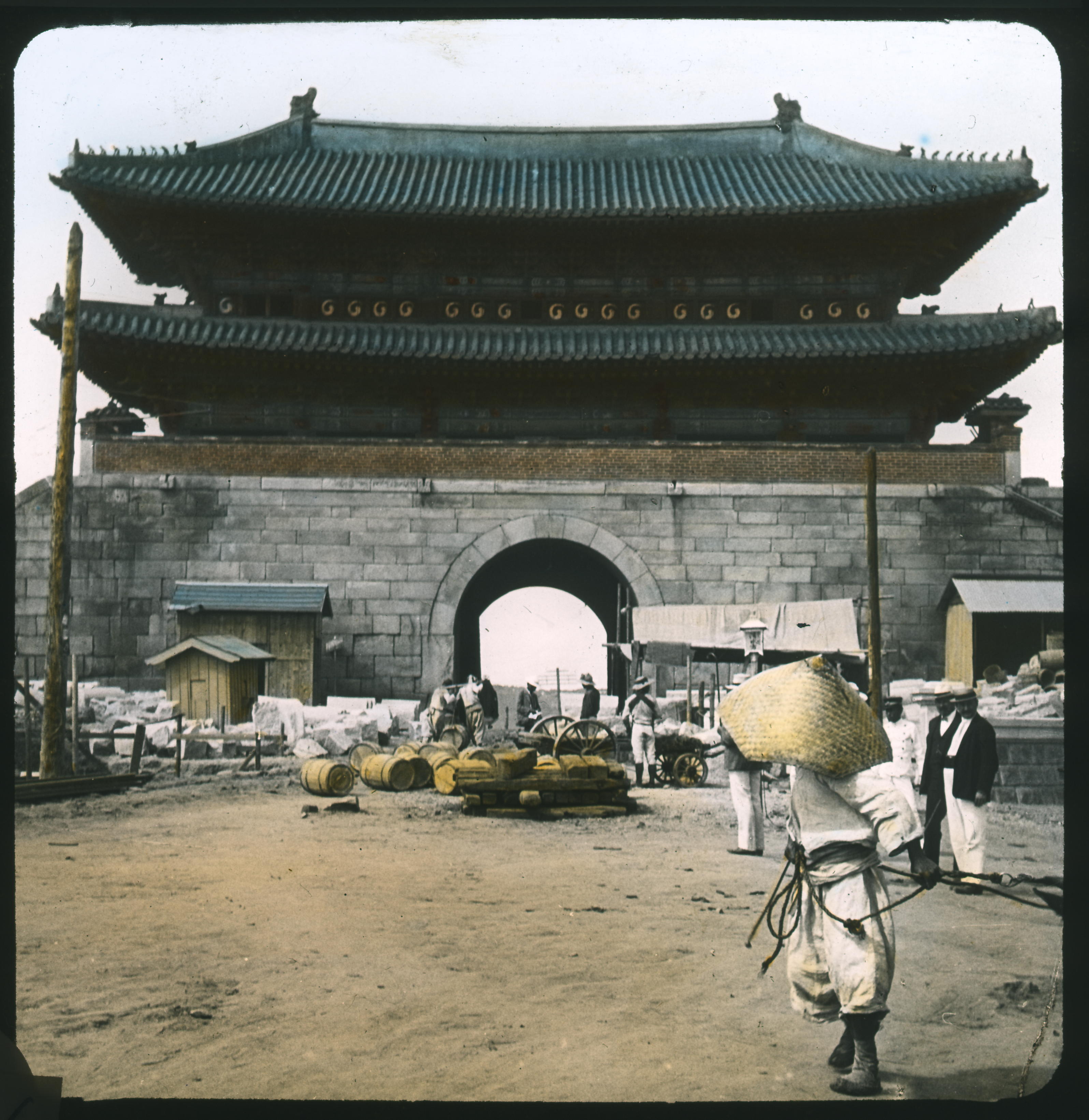 Hagyományos női viselet és ruhadíszek Koreából - Stílusiskola -  - kiállítás, Korea, utazás, 