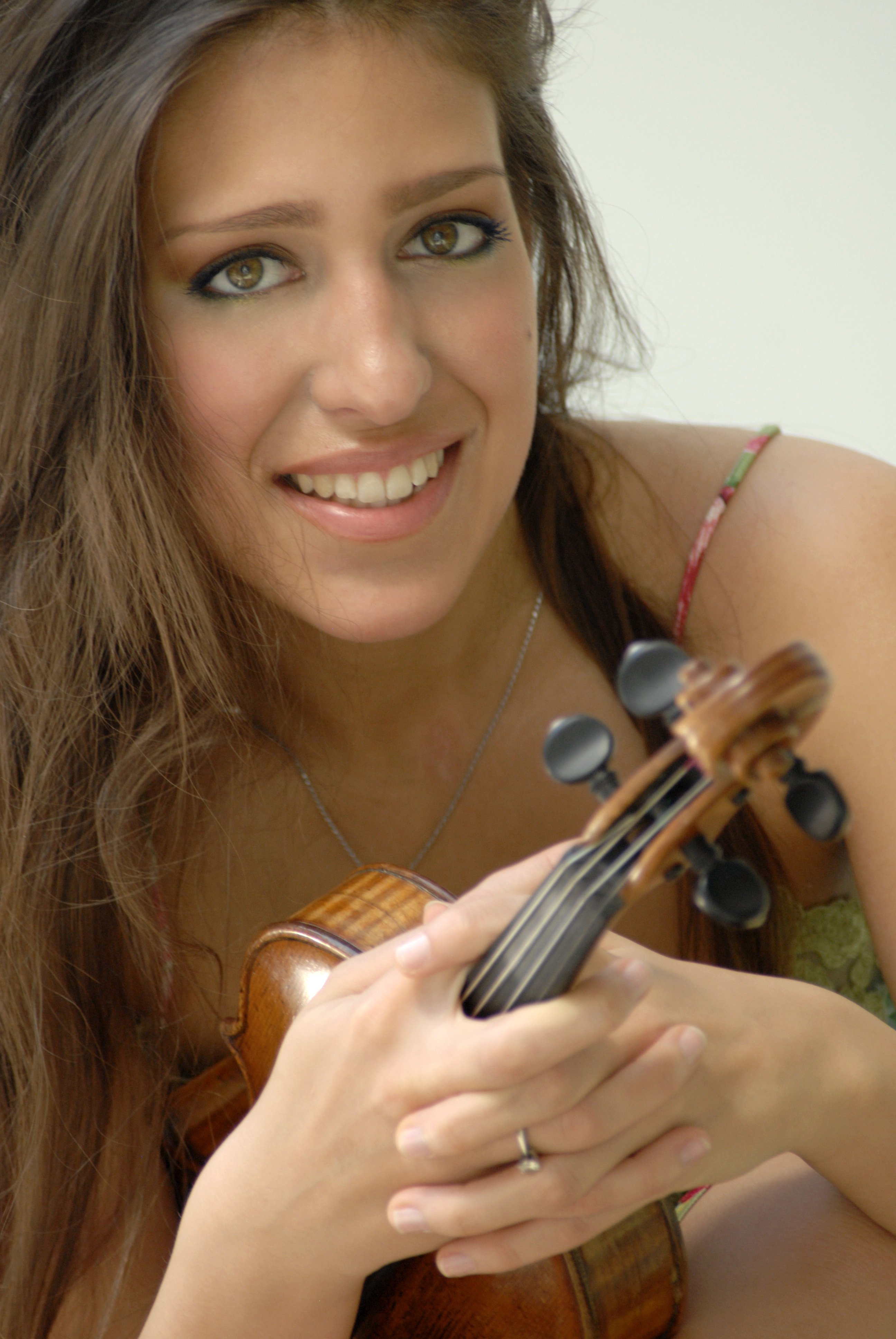 Egy perccel a világhírnév előtt - STYLENEWS - Rendezvények - Leticia Moreno, Művészetek Palotája, Rising Stars, 