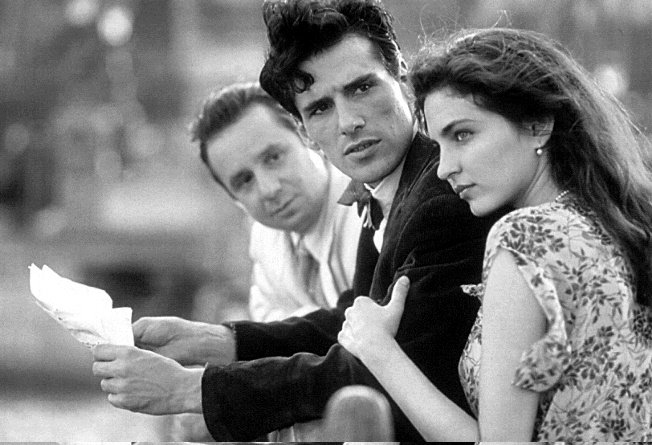 Különös vasárnapok - KERESD A NŐT  - Lélekhangok - rúzs és tükör, 