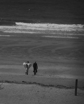 Éjjel a halál kopogtat - KERESD A NŐT  - Lélekhangok - magány, rúzs és tükör, szerelem, 