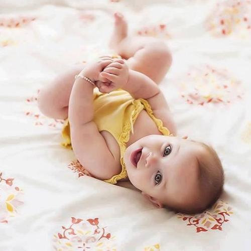 Így öltöztesd a babát, hogy ne sírjon - Stylekids -  - baba öltöztetése, baba vetkőztetése, babasírás, öltöztetési tippek babáknak, 