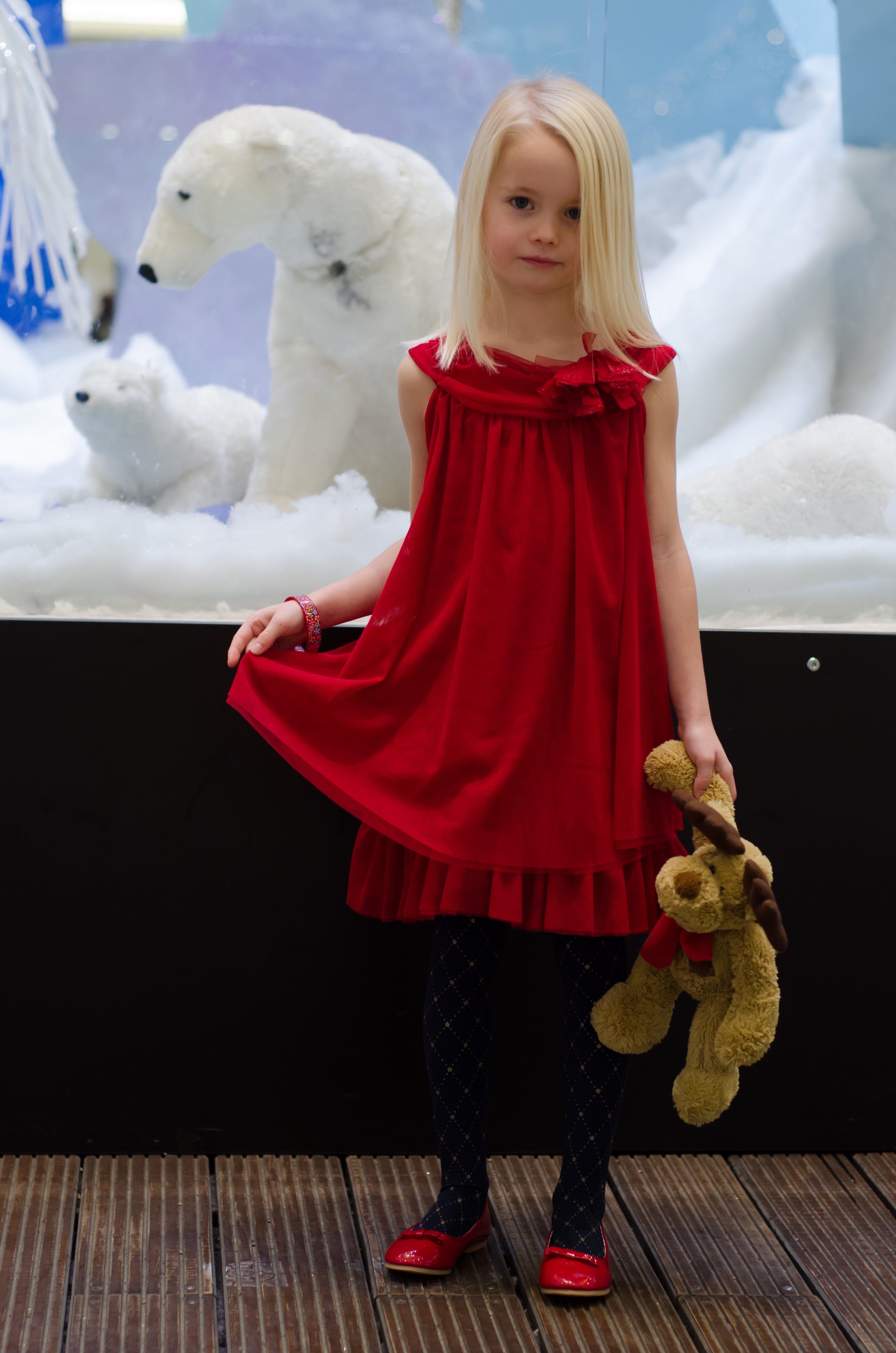 Mini outfit ünnepre hangolva - Stylekids -  - gyermekdivat, gyermekstílus, karácsonyi outfit, mini outfit, 