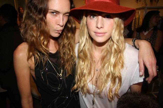 Ki jár a pesti éjszakában? - DIVAT&STÍLUS - Fesztelen mindennapok - divat, éjszakai élet, szórakozás, 