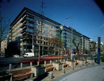 97%-os telítettség a West End Business Centerben, új bérlők a MOM Parkban - Stylebusiness -  - bérbeadás, business center, iroda terület, mom park, westend, 