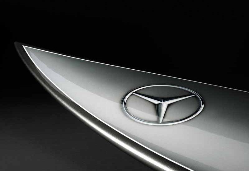 Ezüst nyíl a tengeren -  -  - Mercedes-Benz, szörfdeszka, 