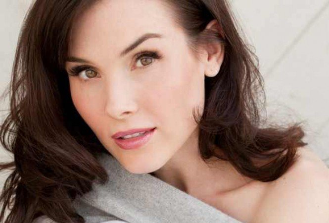 Amit a fénykép valójában mutat - KERESD A NŐT  -  - agatha seymour, életmesék, 