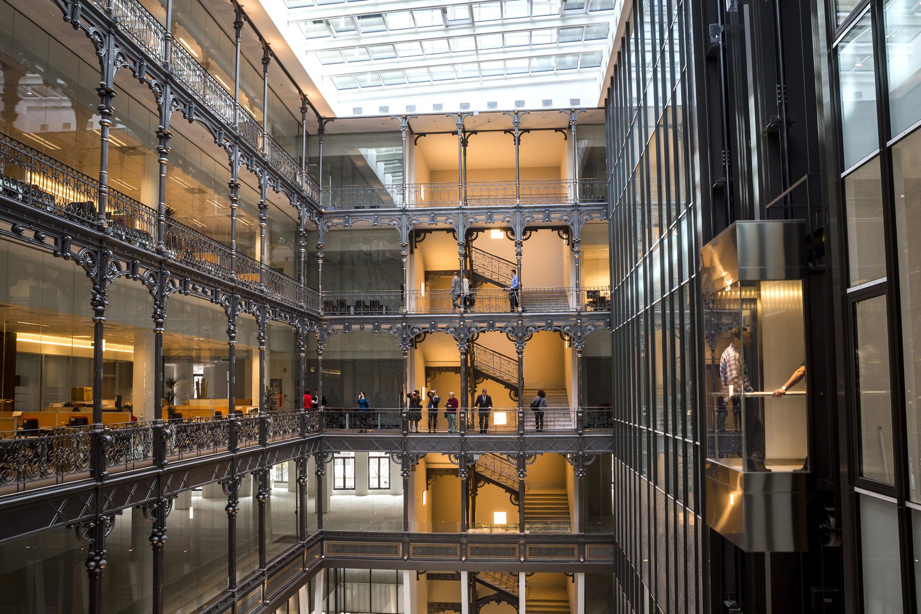 Kész az Eiffel Palace - Stylebusiness -  - átadás, beruházás, eiffel palace, irodaház, 