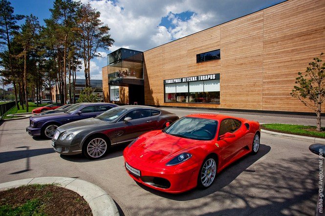 Az orosz milliomosok közértje - Fesztelen mindennapok -  - luxus, Moszkva, 