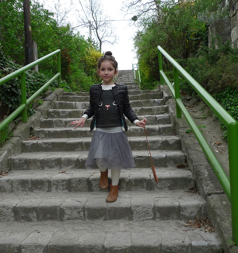 Mini outfit: Tüllszoknya és konty - Stylekids -  - gyerek outfit, gyerekdivat, gyerekstílus, mini outfit, 