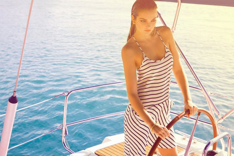 Nagyvilági feltűnés - Hírek  -  - mihalik enikő, 