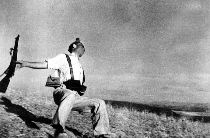 In memoriam Robert Capa - STYLENEWS -  - robert capa, 